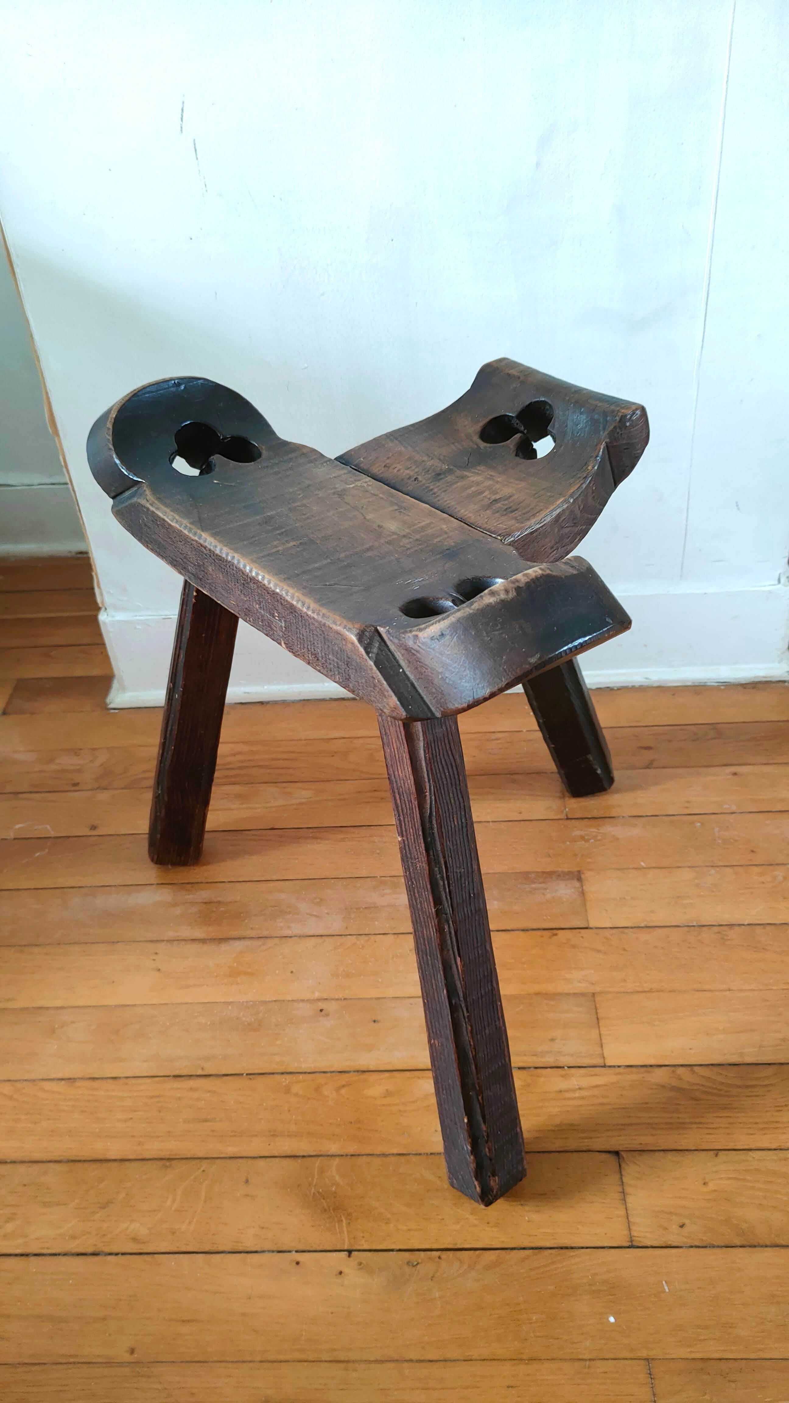Brutalist stool design Artemi 50s