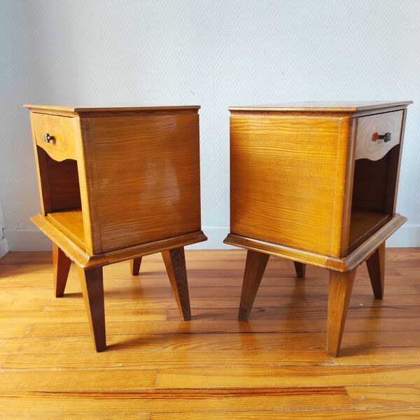 Paire de tables de chevets vintage 1950