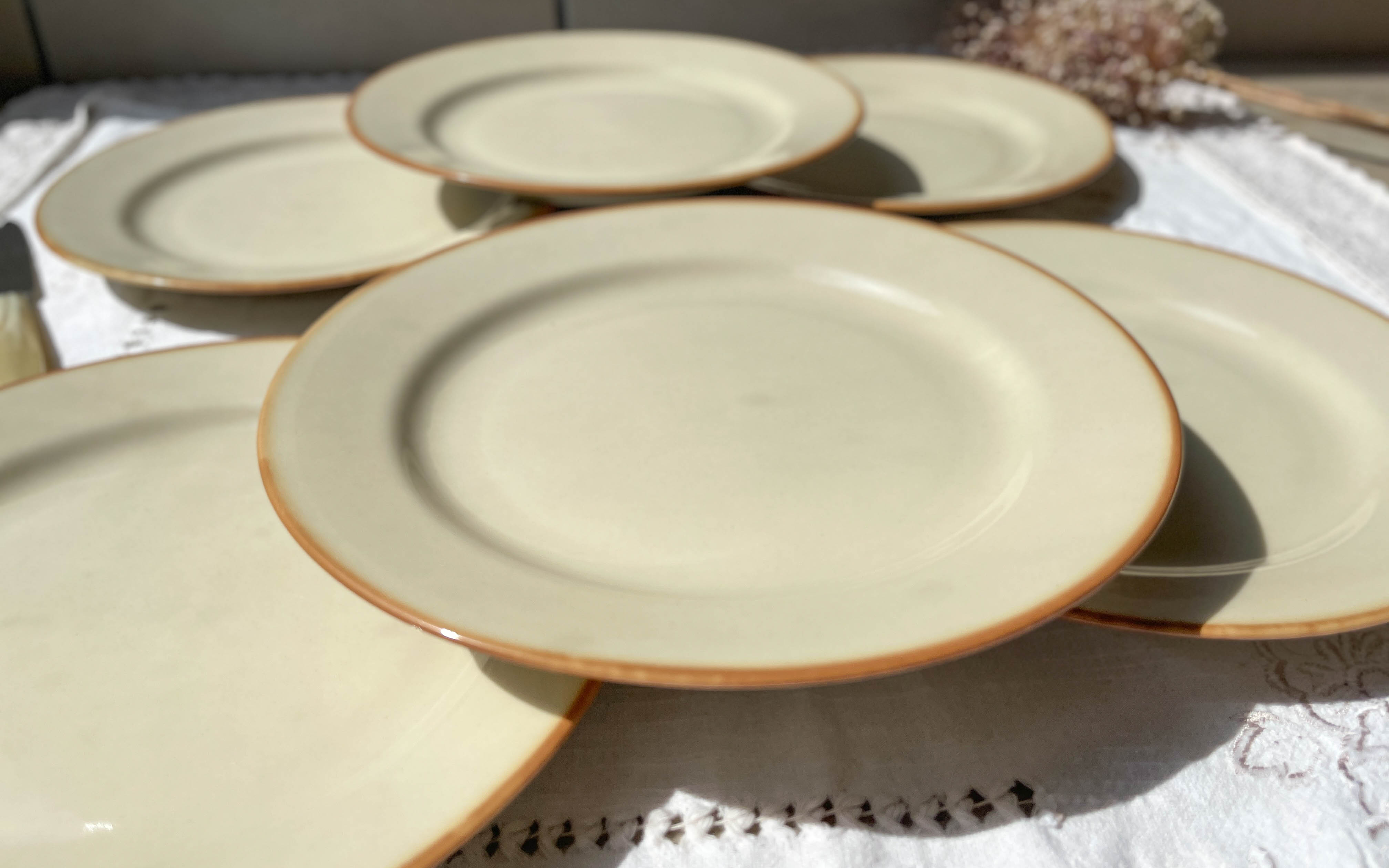 6 Flat plates in beige sandstone Tulowice Poland 1970