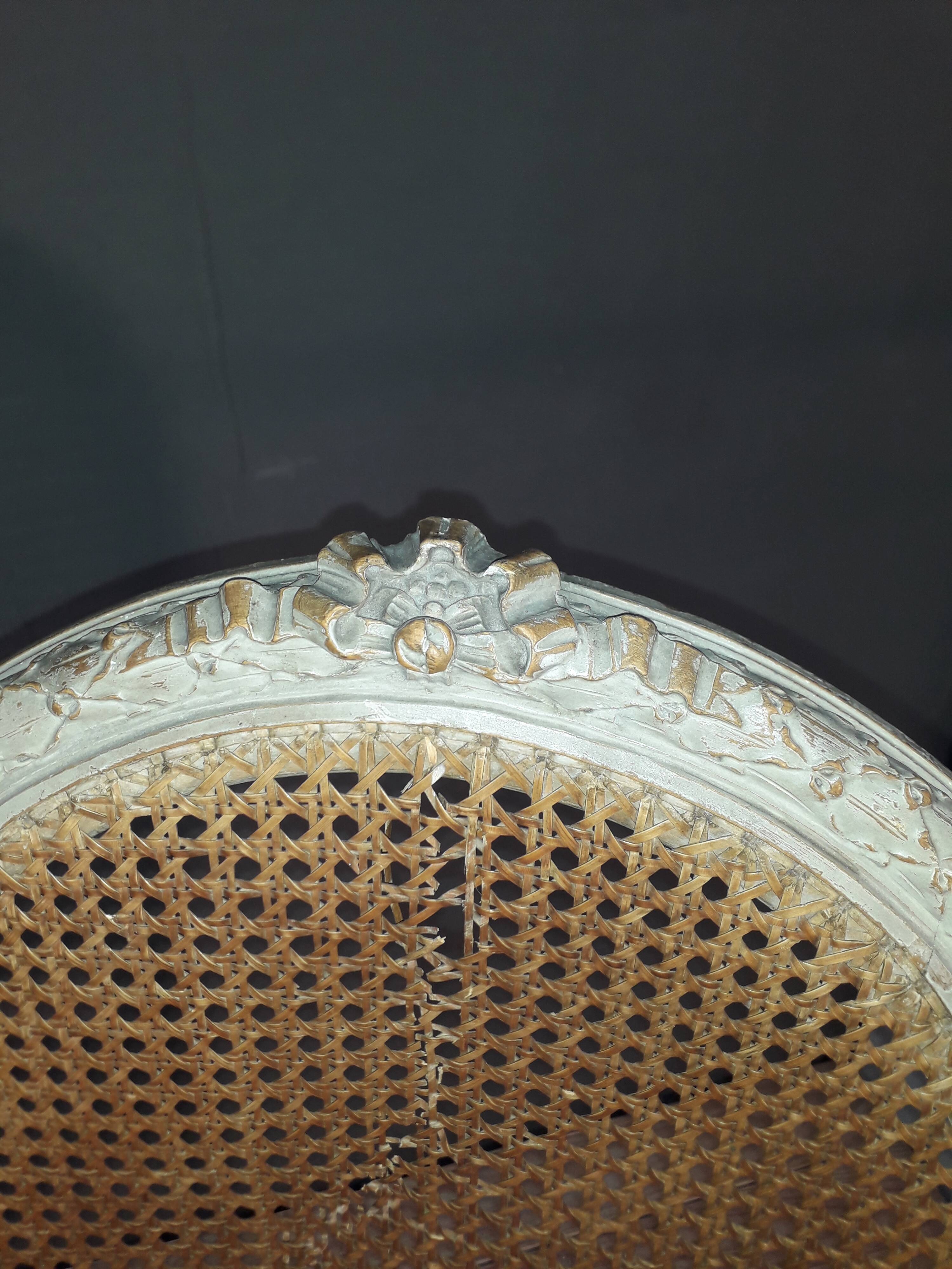 Paire de chaise cannées de style louis XVI