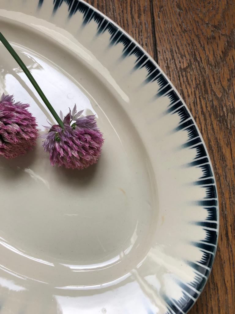 Plat de service oval Badonviller