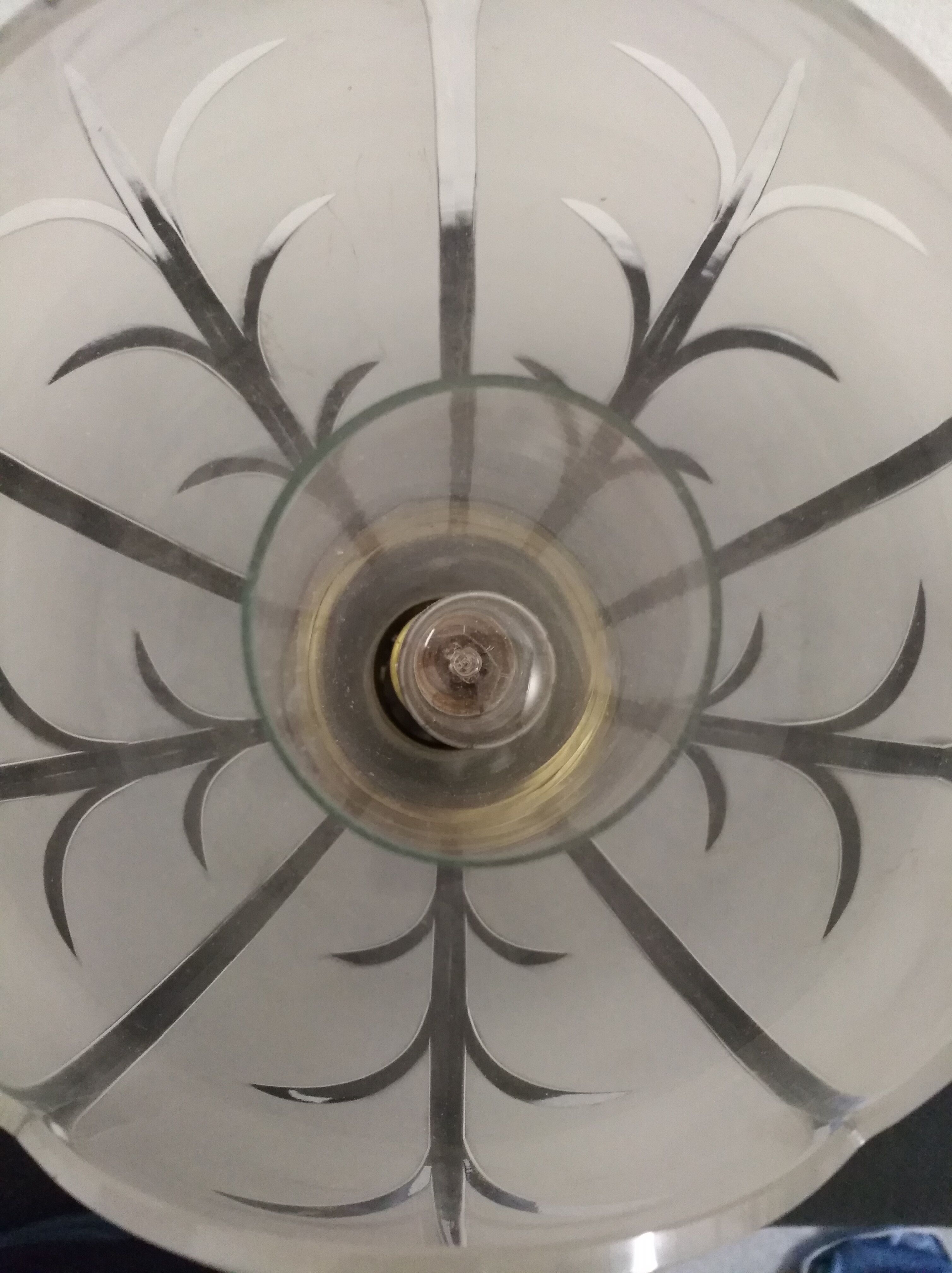 Napoleon III lamp in opaline