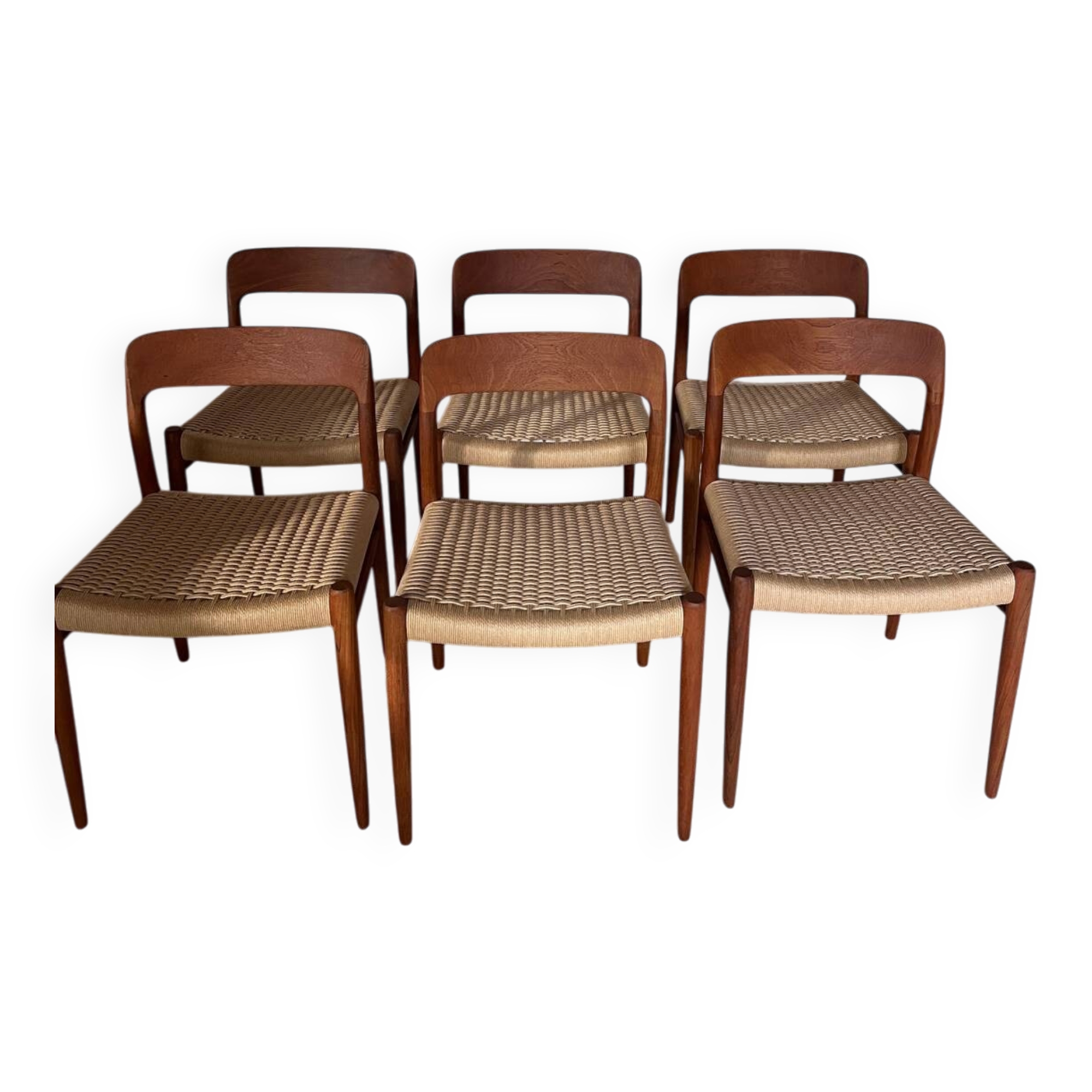 Lot de 6 chaises Niels Otto Moller n° 75 en teck
