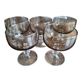 Set of 5 vintage champagne glasses