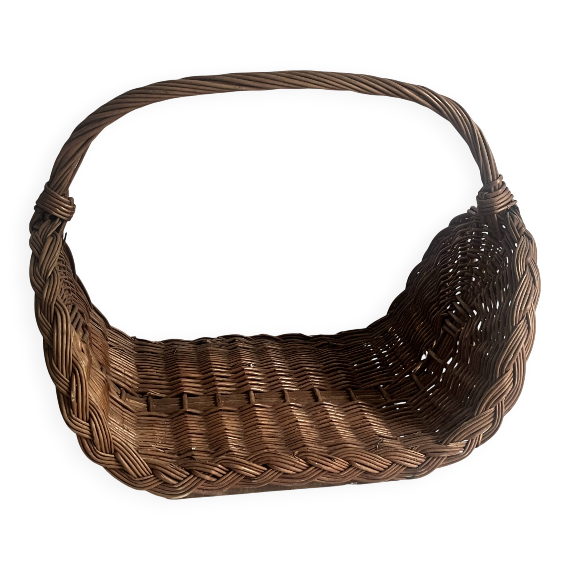 Log basket, woven wicker