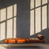 Barcelona day bed by Mies van der Rohe for Knoll - cognac leather