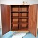 Armoire vintage