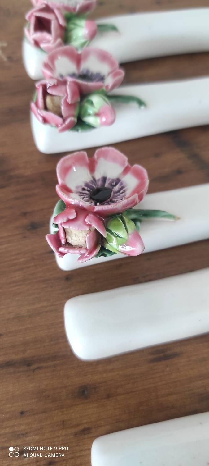 Flower Knife Holders