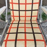 Set of two vintage folding chairs