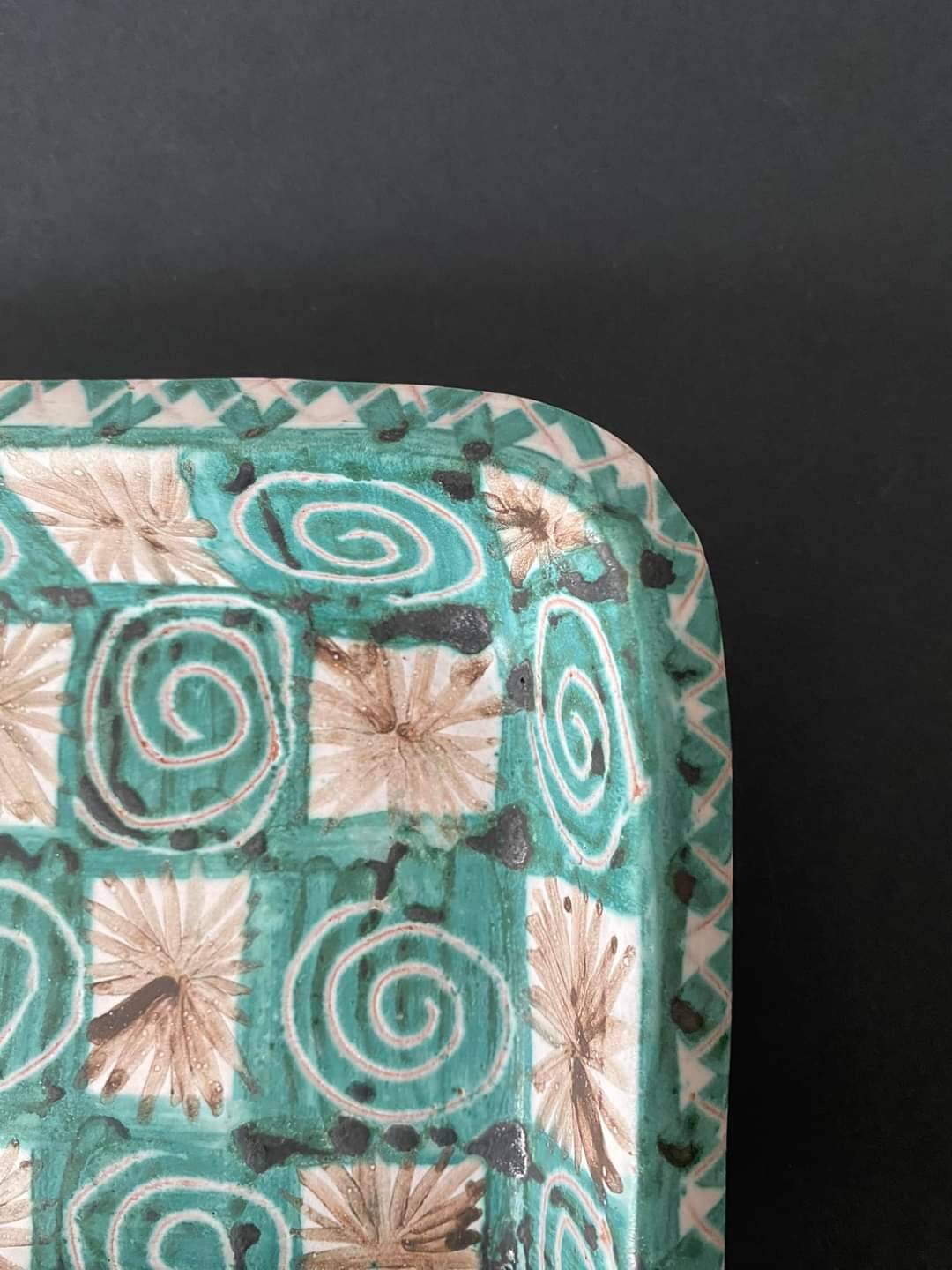 Ceramic dish or pocket tray signed Robert Picault
