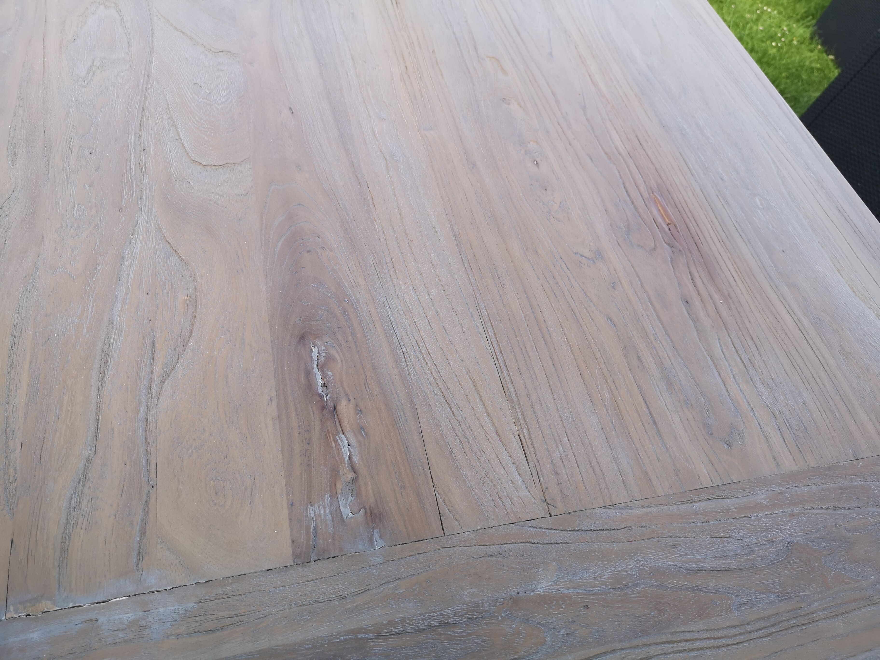 Dining table style solid oak monastery