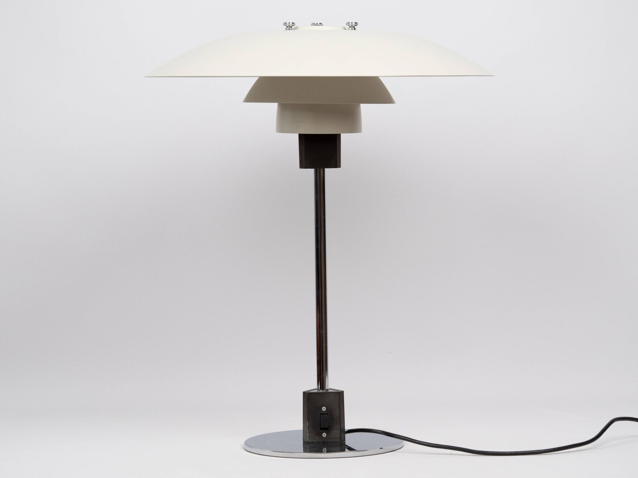 Danish vintage table lamp PH 4/3 by Poul Henningsen, Louis Poulsen 1966