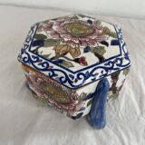 Large candy box, Gien, early 20th century, peony decoration, floral decoration