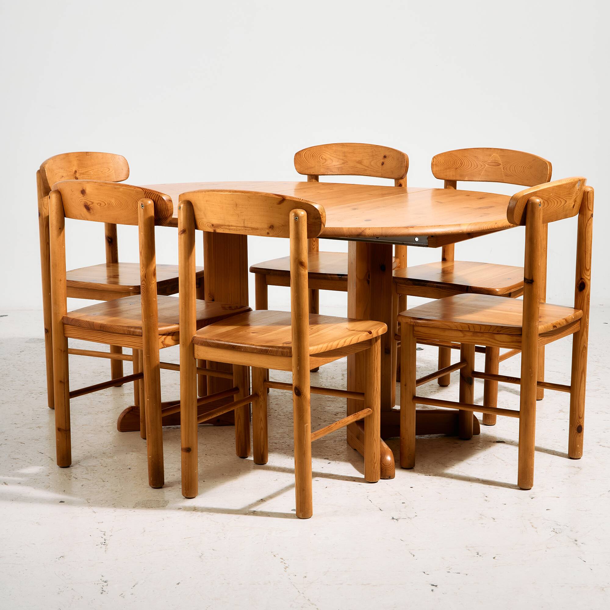 Pine dining set by Rainer Daumiller, Set of 7