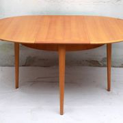 1960s round diningtable in cherrywood from LÜBKE