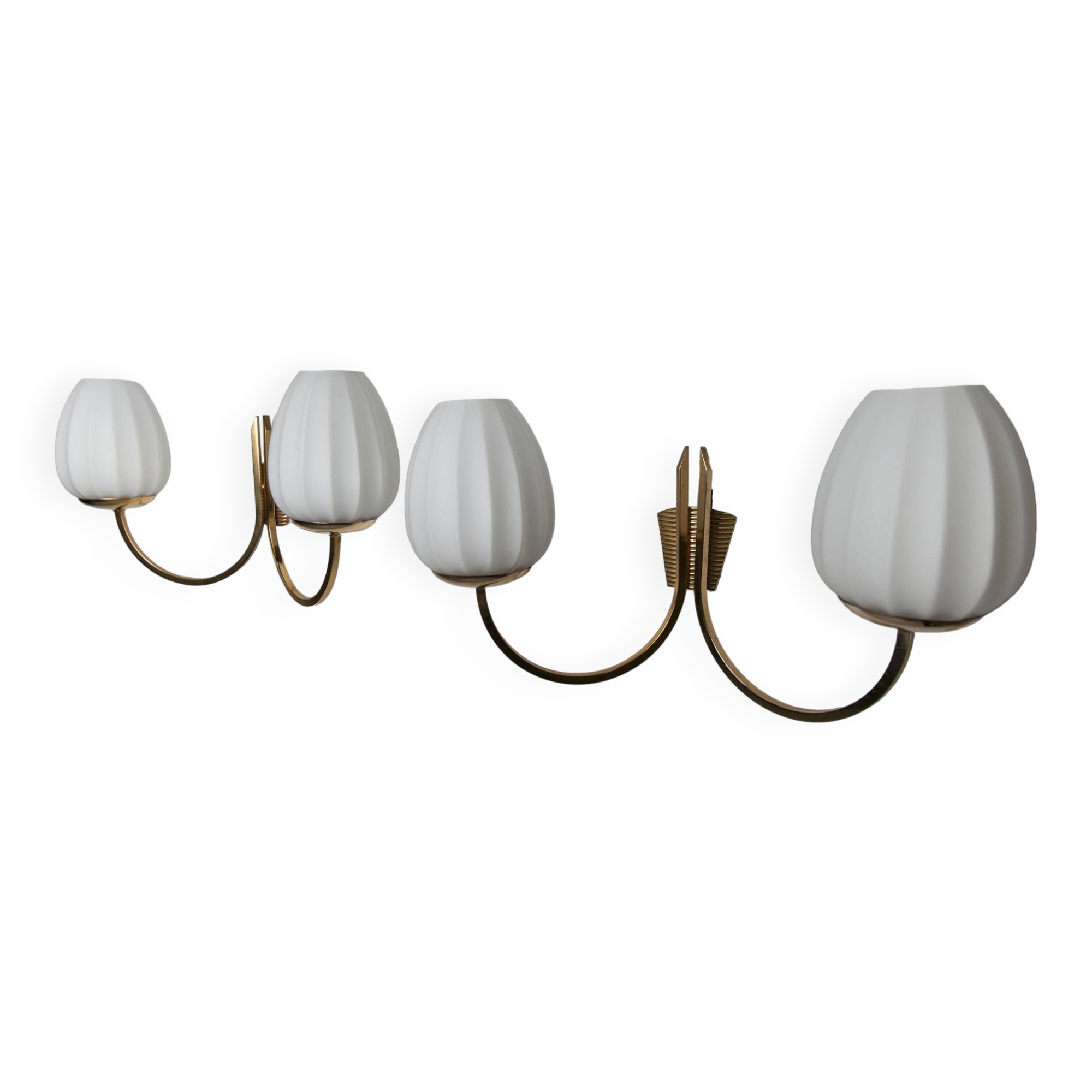 Pair of 1960 opaline and brass wall lights from Italy