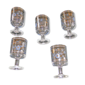 5 anciens verres sur pied décor floral bleu et doré vintage cristal ?