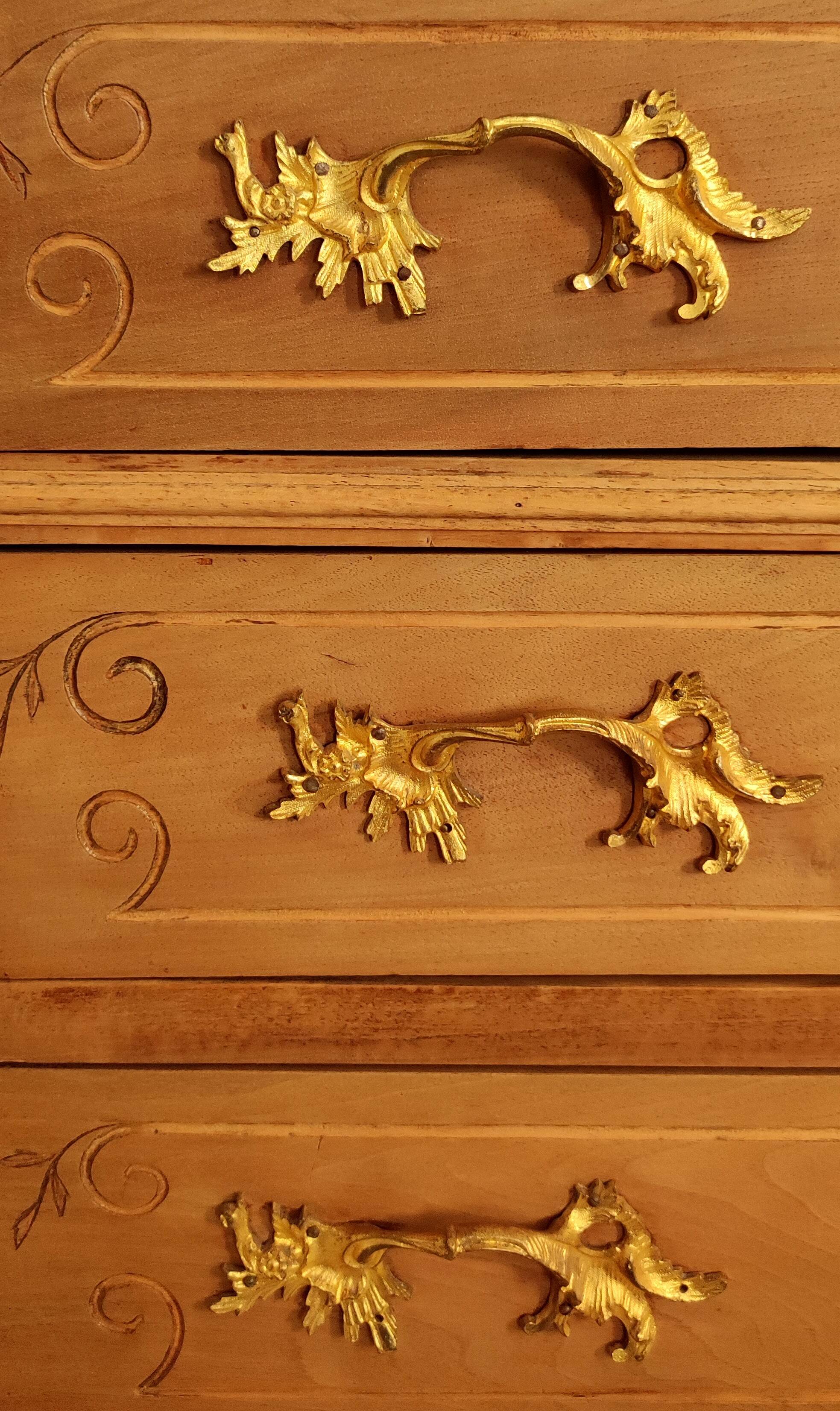 Commode liégeoise ancienne dessus marbre