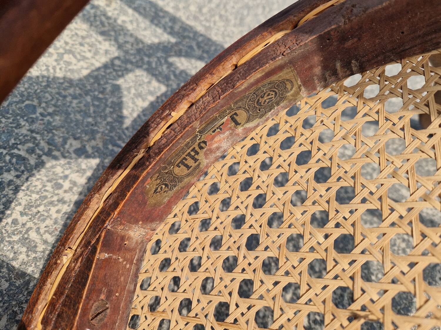 Curved wooden chair n31 from Thonet 1900