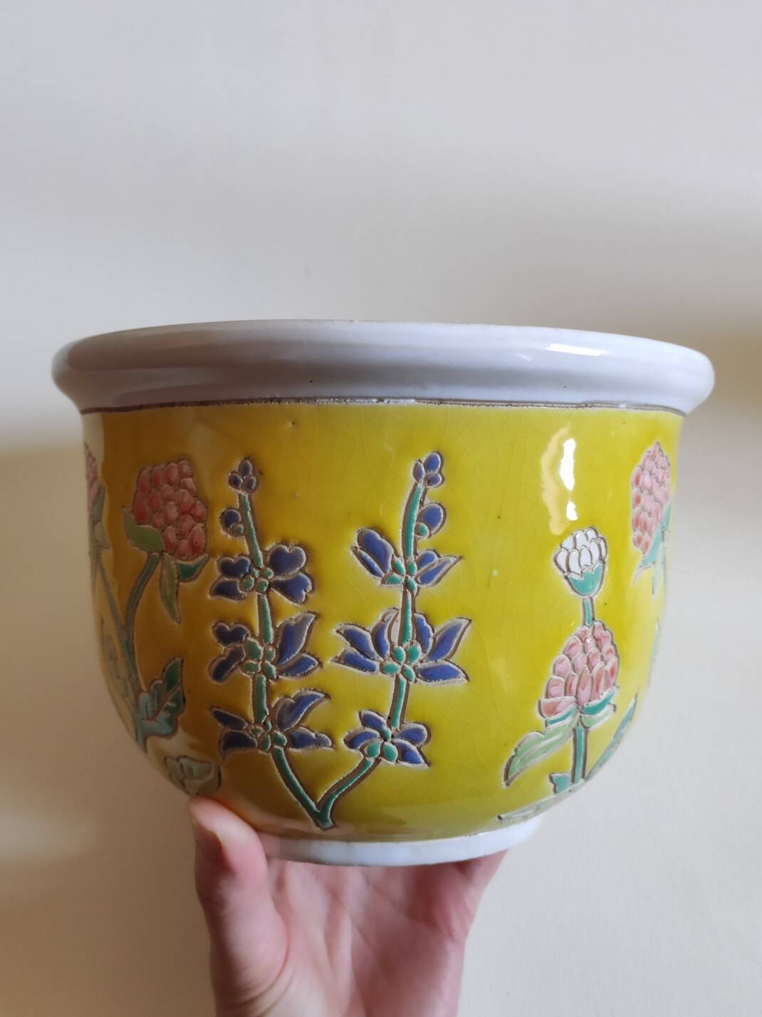 Vintage enameled pot cover
