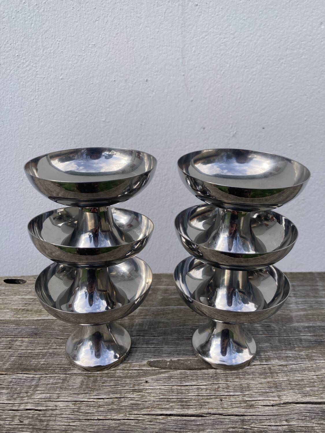 6 Italian stainless steel bowls