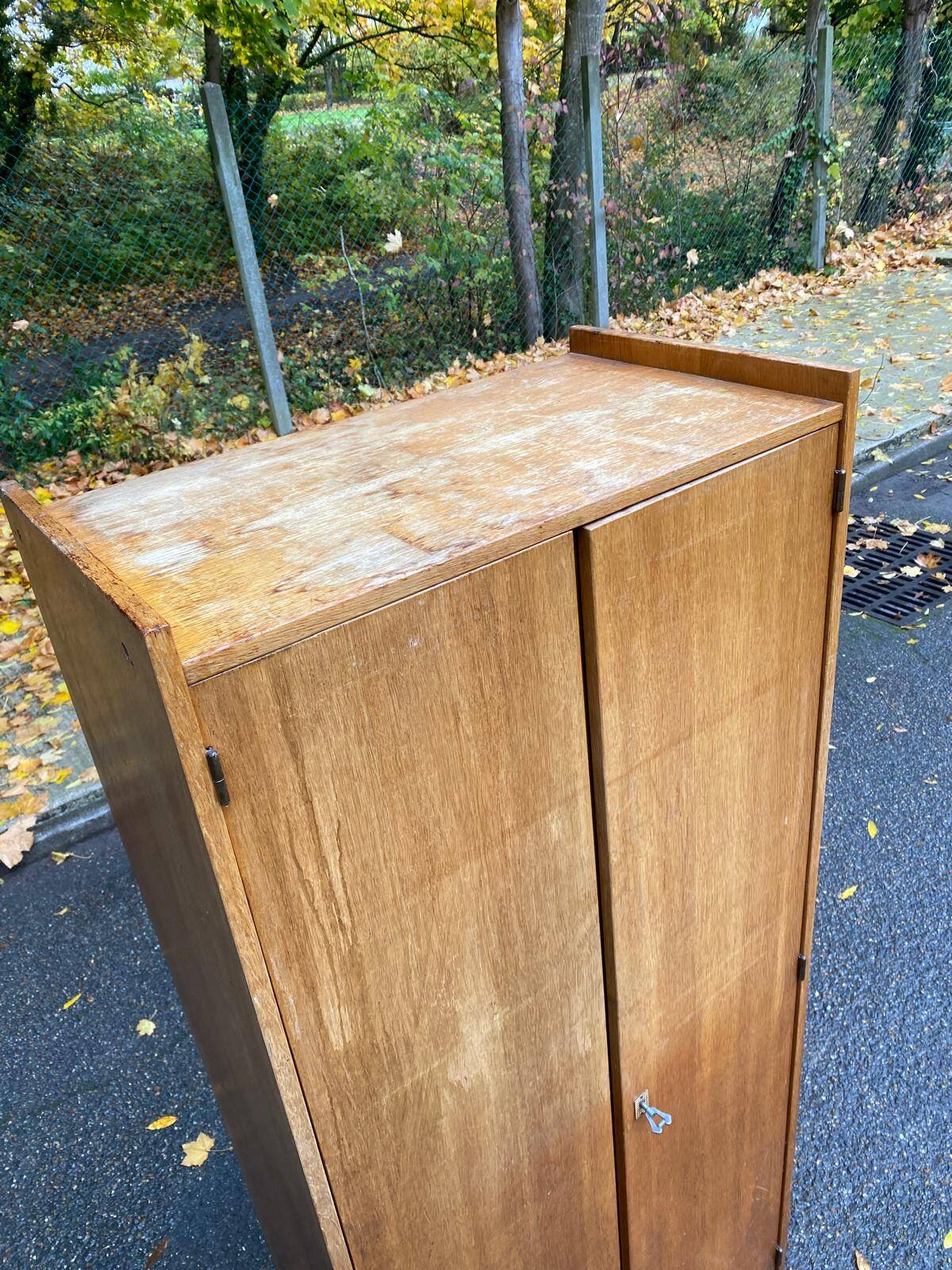 Armoire scandinave en chêne des années 60