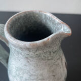 Grey pitcher André Freymond