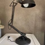 Industrial style lamp