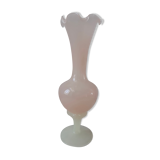 Opaline vase toothed white foot 30s