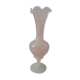 Vase en opaline pied blanc dentelé années 30