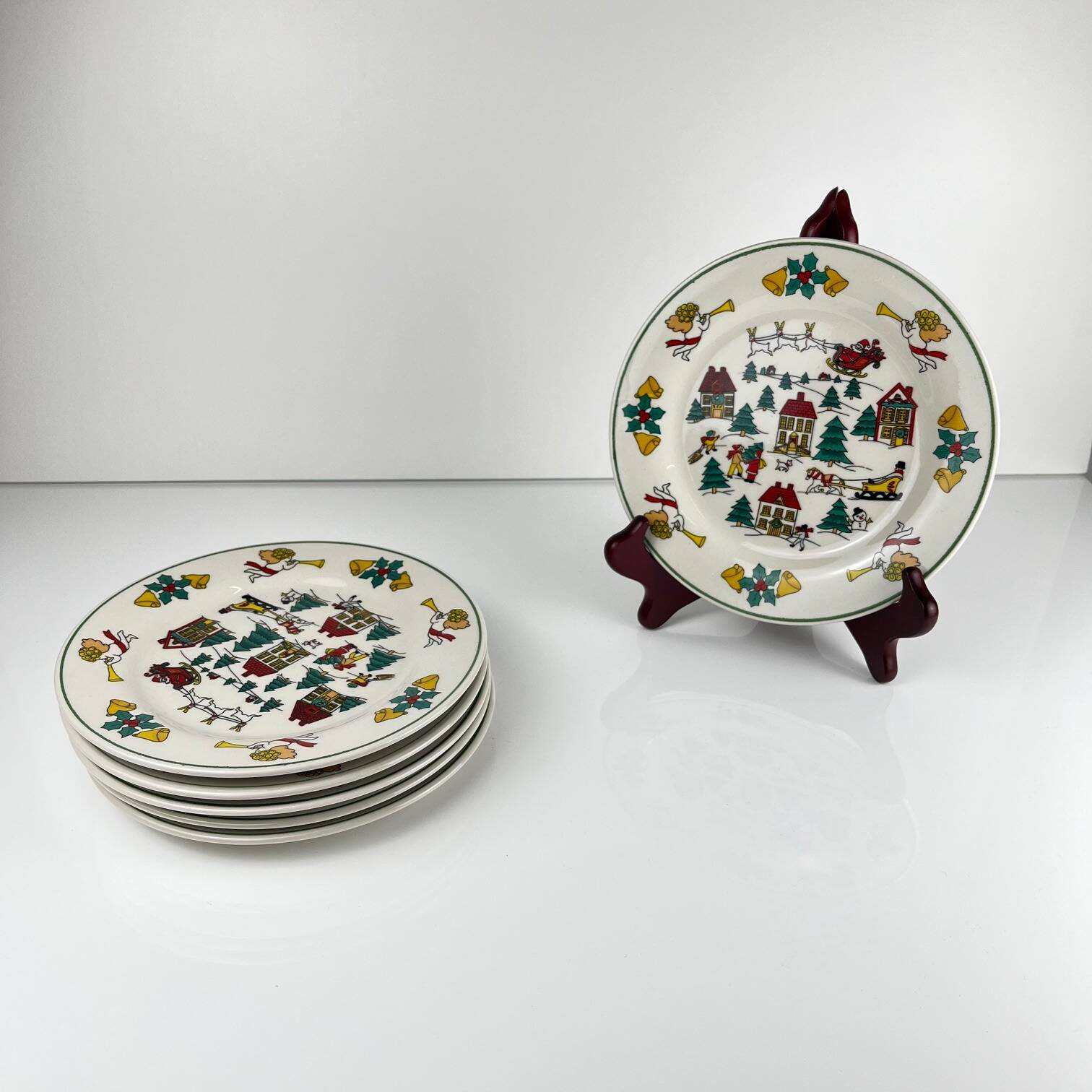 Set of 6 Christmas dessert plates, 1980