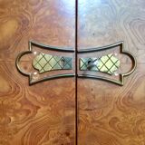 Elm magnifying glass veneer