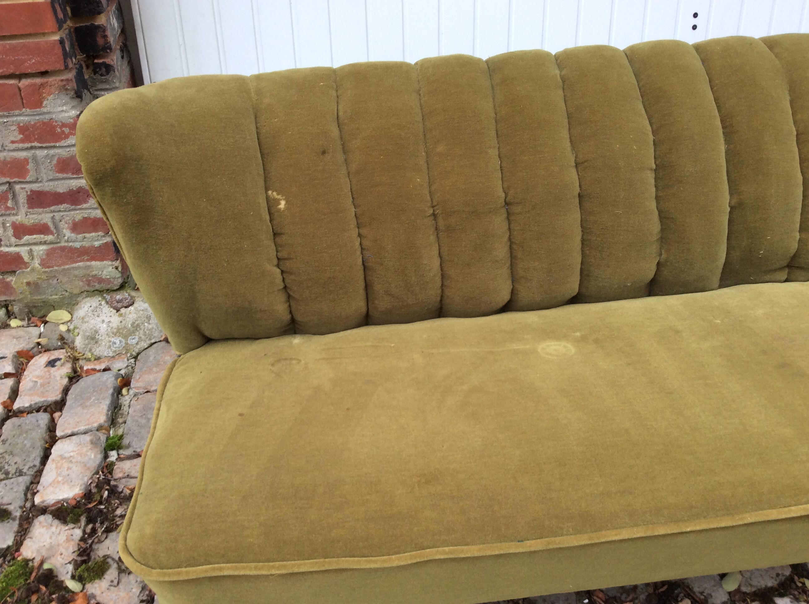 Vintage cocktail sofa