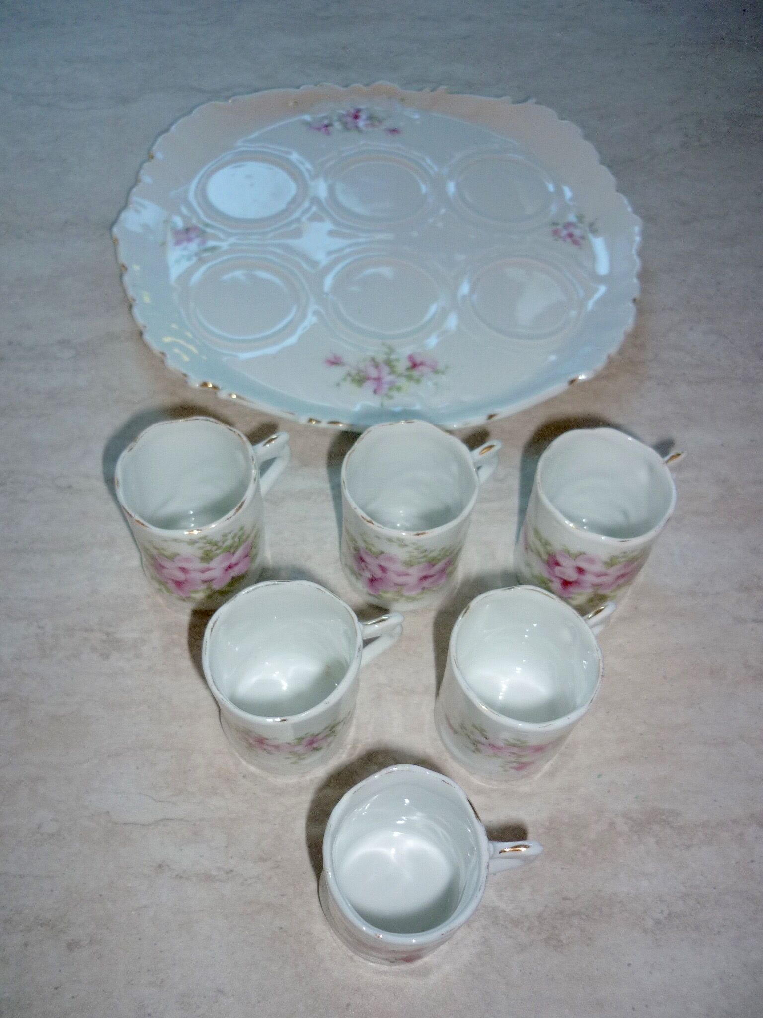Coffee cups and tray, antique porcelain children's tableware