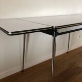 Extendable table