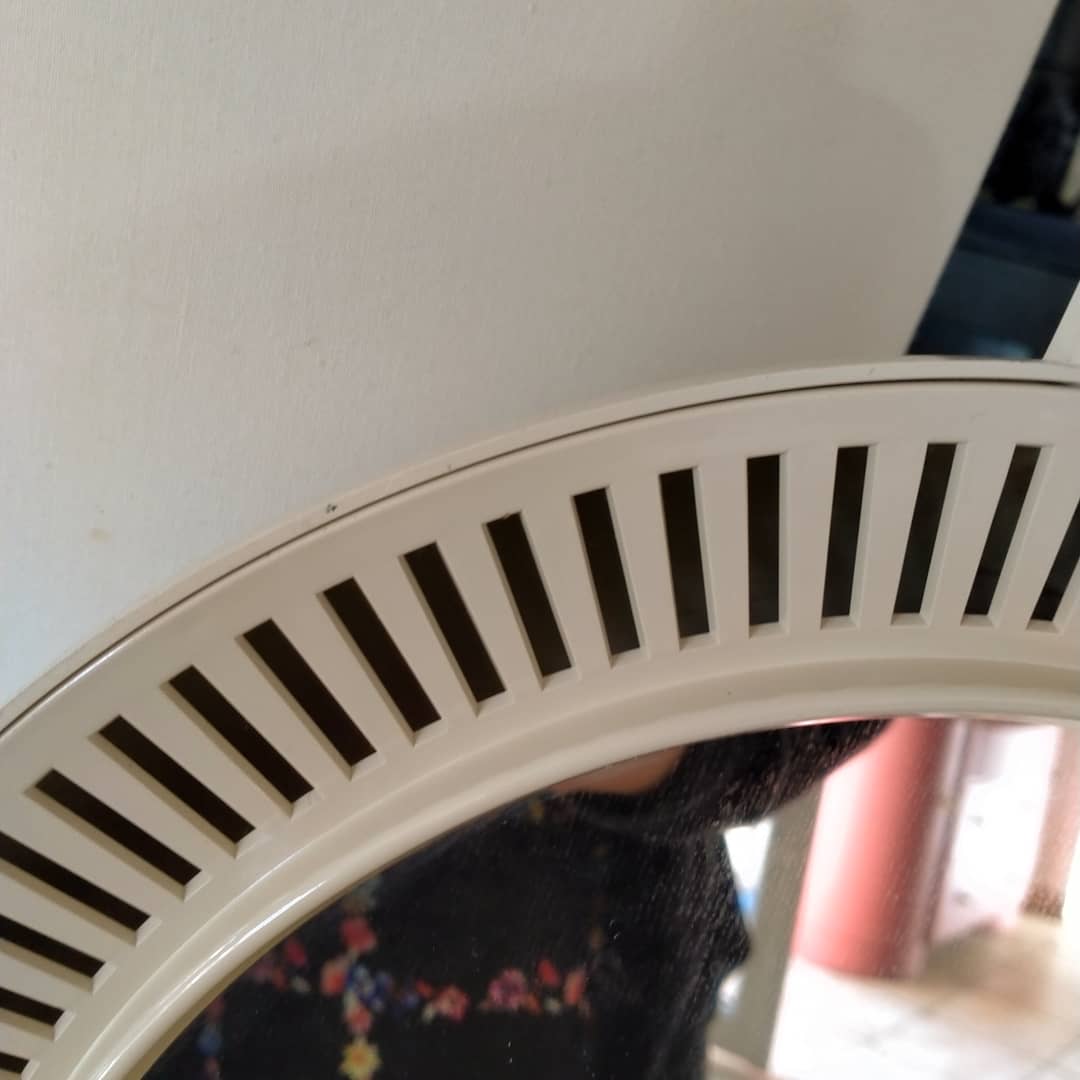 Vintage portable hairdresser