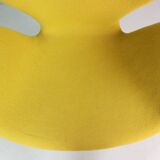 Swan Chair in yellow Designed by Arne Jacobsen and Fritz Hansen