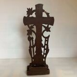 Ancien crucifix style forêt noire