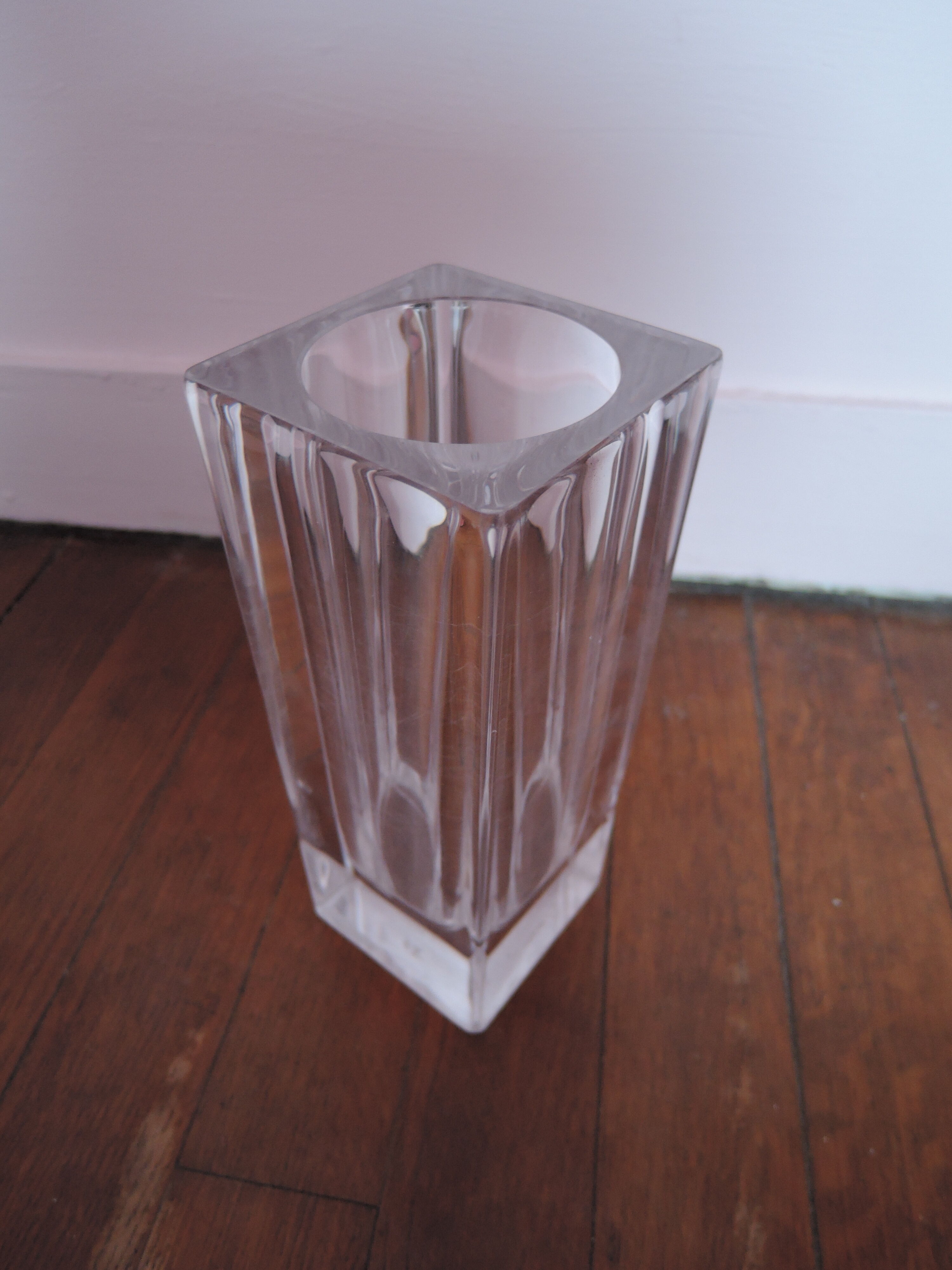 Crystal vase signed Sèvres france