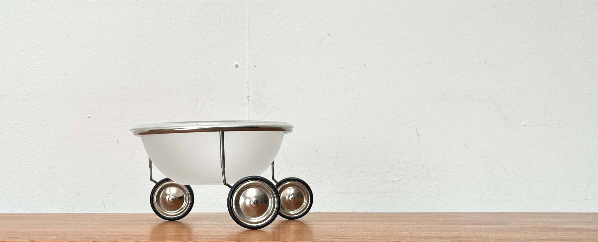 Postmodern Dutch Fruit on Wheels Bowl by Arnout Visser Droog for Designum, 1990s