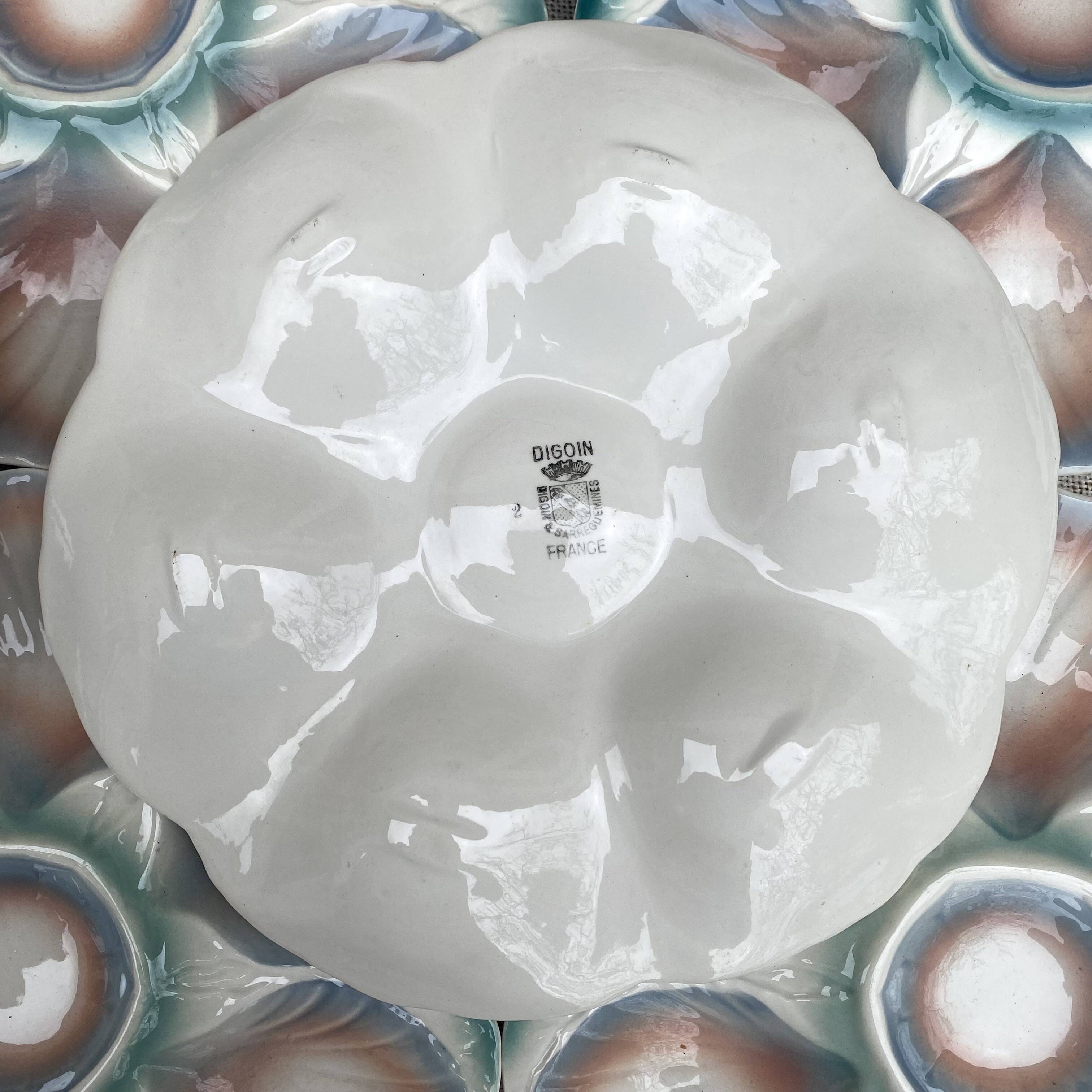 Barbotine oyster plates Digoin