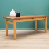Table en hêtre, design danois, années 1980, fabricant : OFM