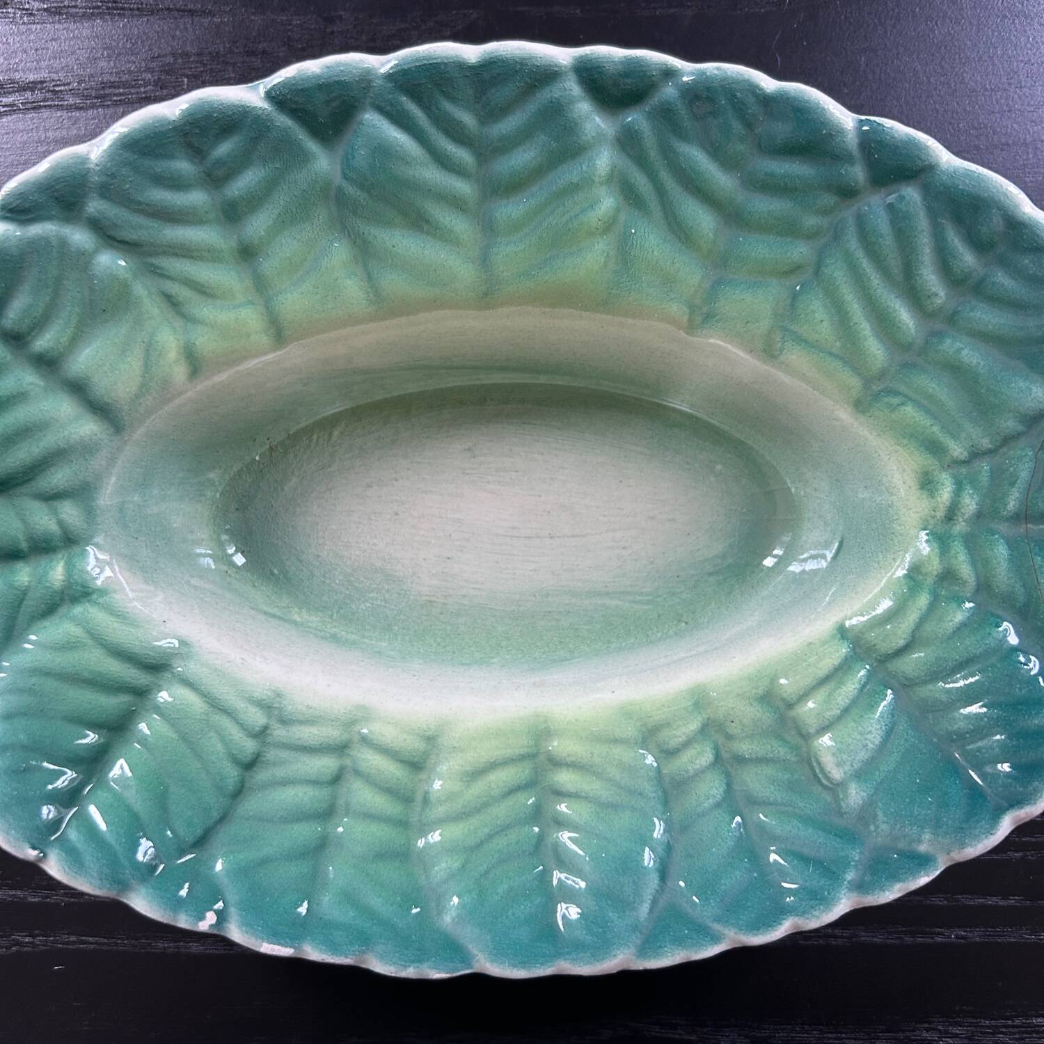 Oval slip dish