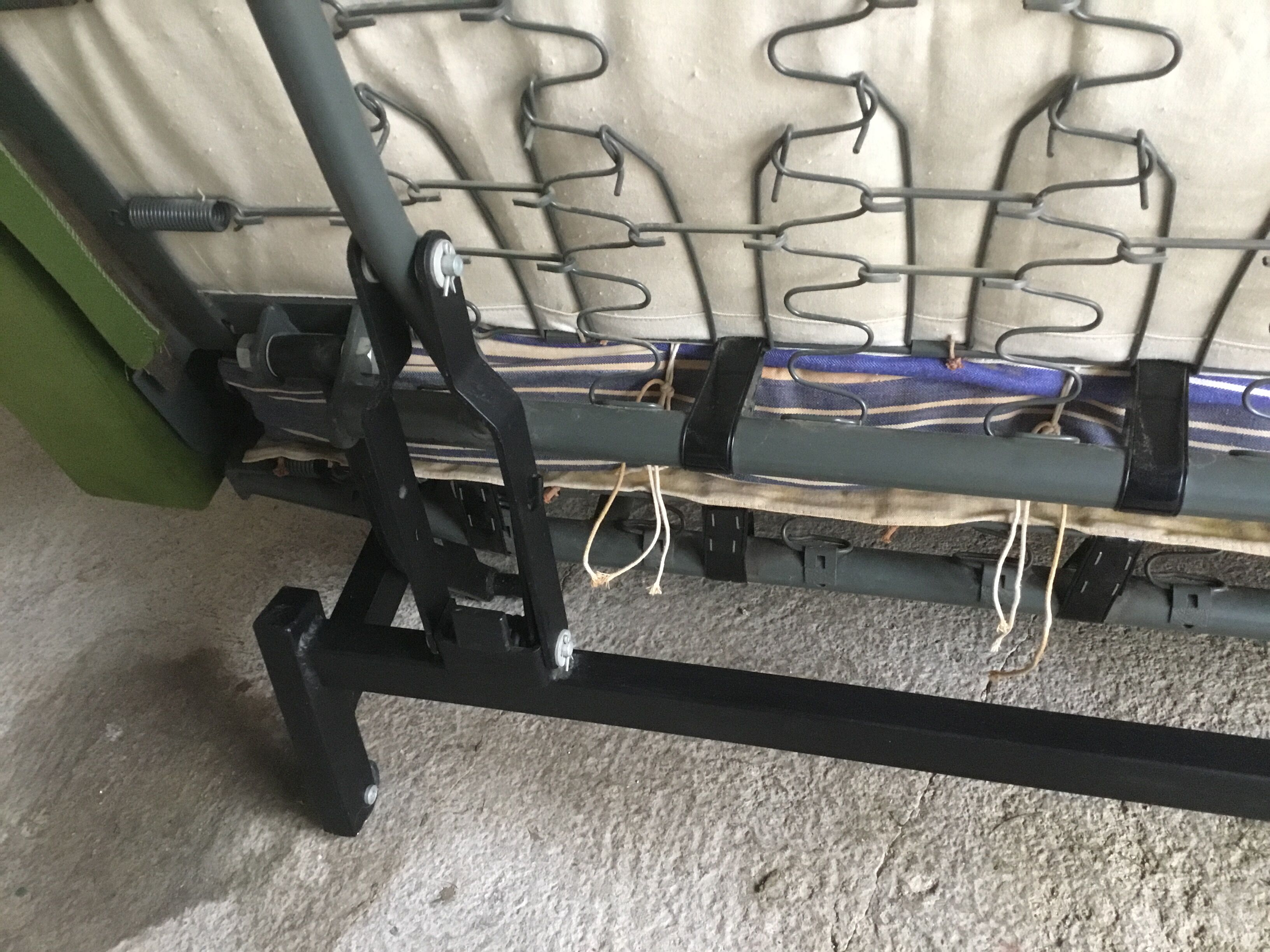 Airborne daybed 1950
