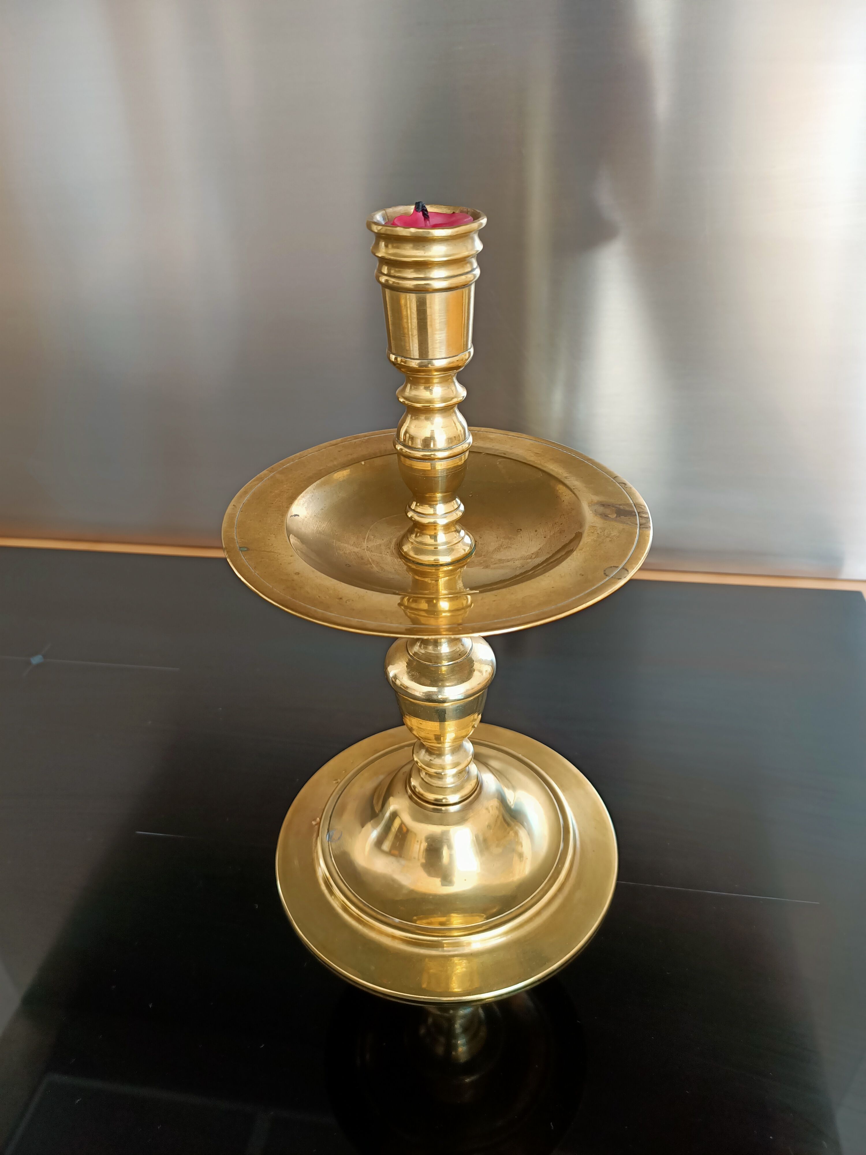 Antique bronze candle holder Heemkersk