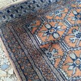 Tapis pakistanais fait main