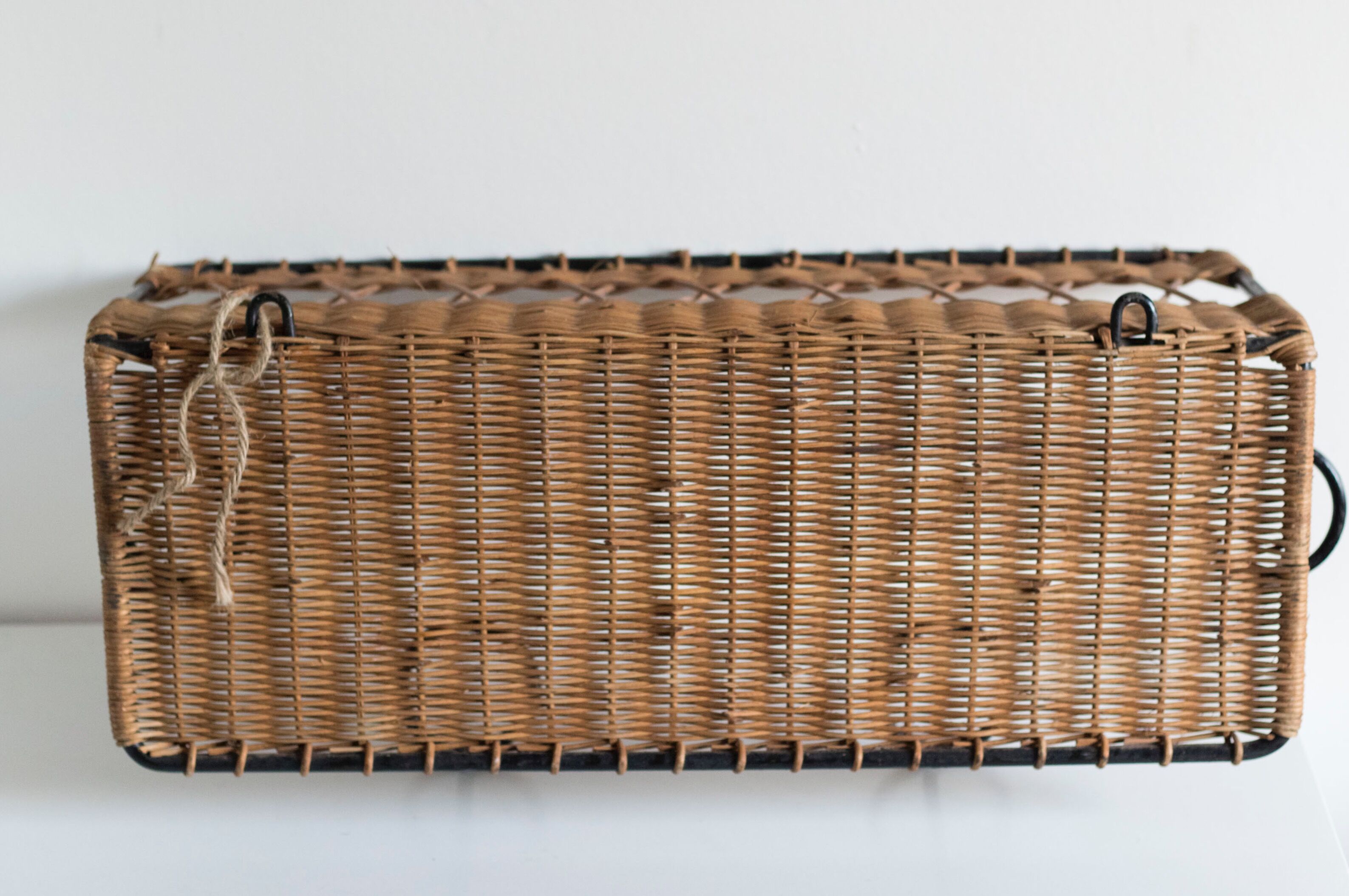 Coat rack 4 hooks in vintage rattan