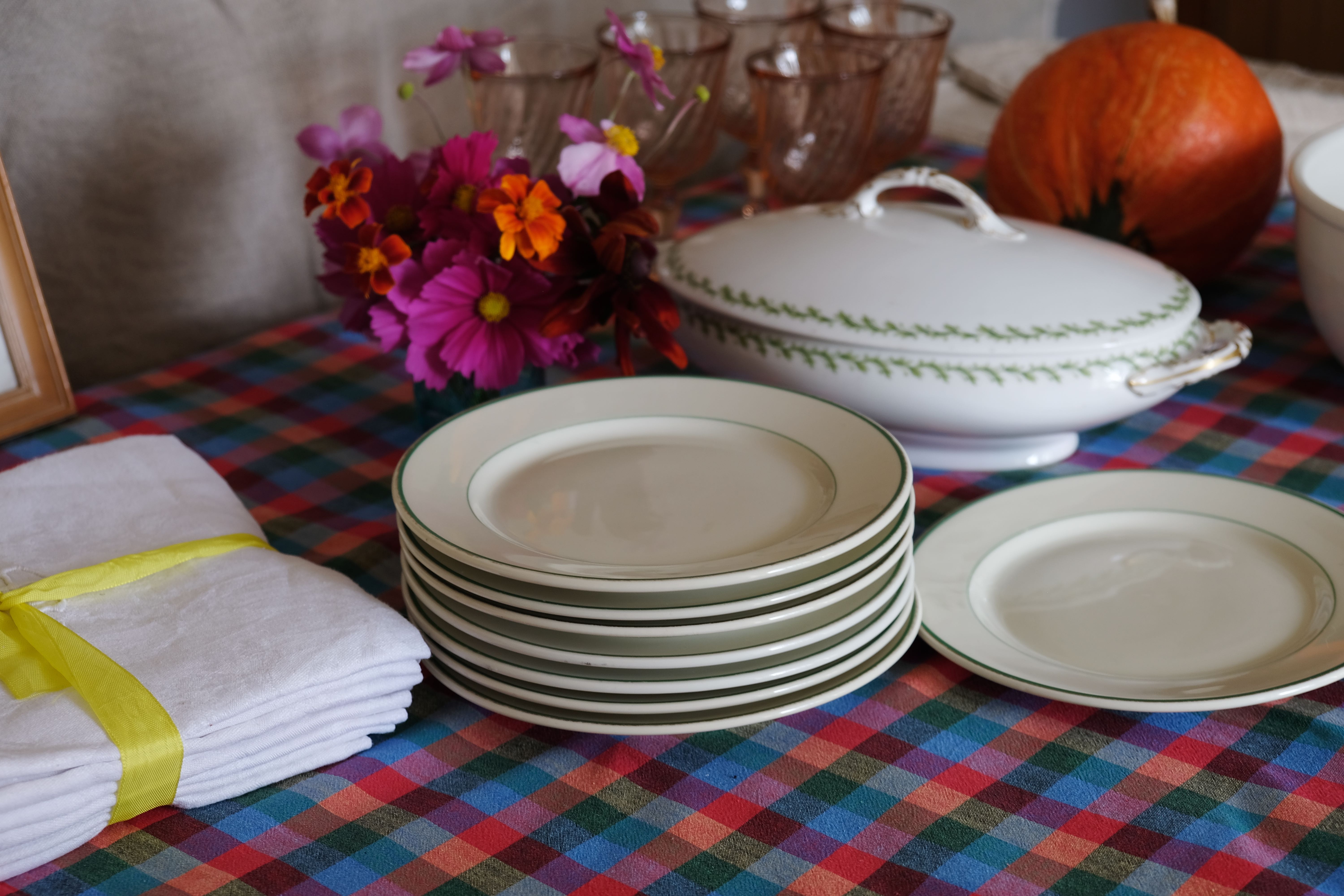 8 dessert plates of the service of the hotel "Grand Hotel Nationale" Lucerne Switzerland Buchecker & C