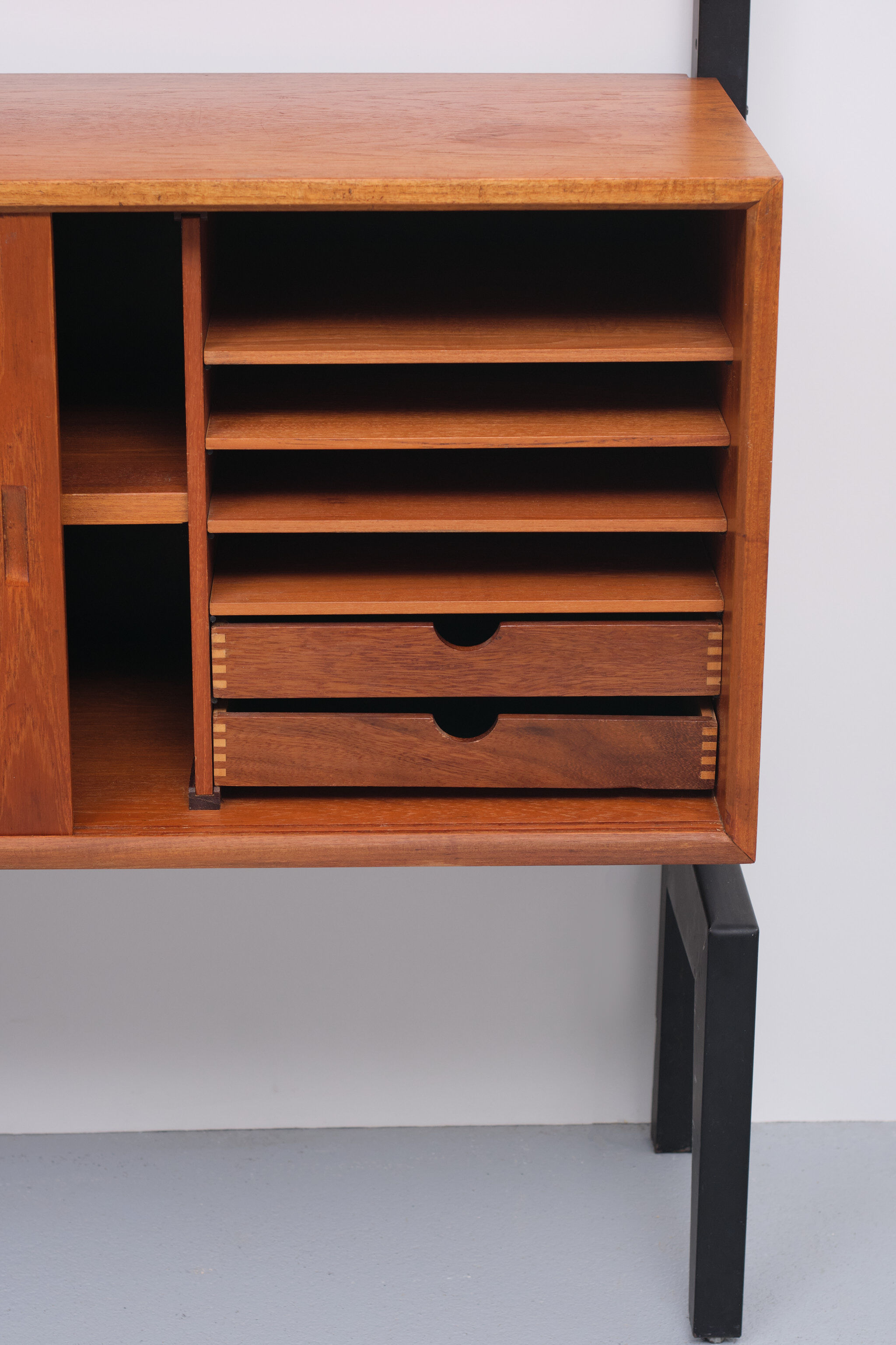 Poul Cadovius Royal Wall System Free Standing 1958 Denmark