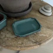 Light green ceramic flower pot